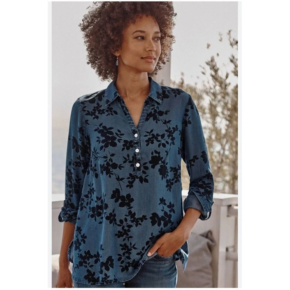 J. Jill Blue Floral Button-Down Shirt